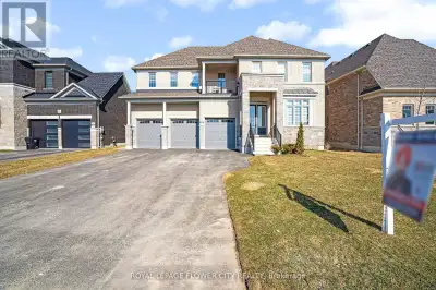 11 WINTERGREEN LANE N Adjala-Tosorontio (Colgan), Ontario