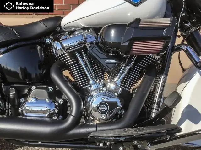 2025 Harley-Davidson Softail FLHC - Heritage Classic in Street, Cruisers & Choppers in Kelowna - Image 12