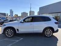 . Engine: Intercooled Turbo Gas/Electric I-6 3.0 L/183 (image 5)