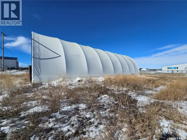 Evanston Park Weyburn, Saskatchewan in Commercial & Office Space for Sale in Regina - Image 4