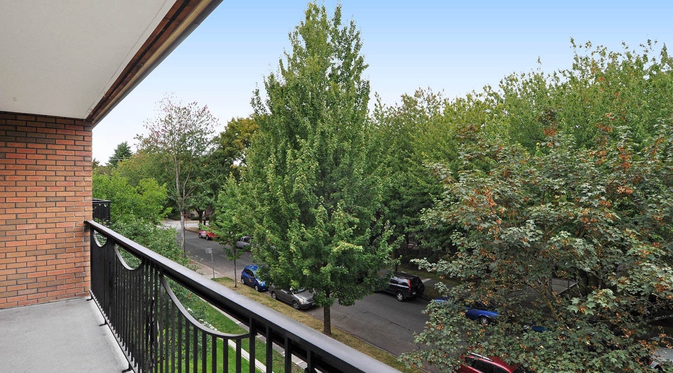 Royale - 1 Bedroom Apartment for Rent 2