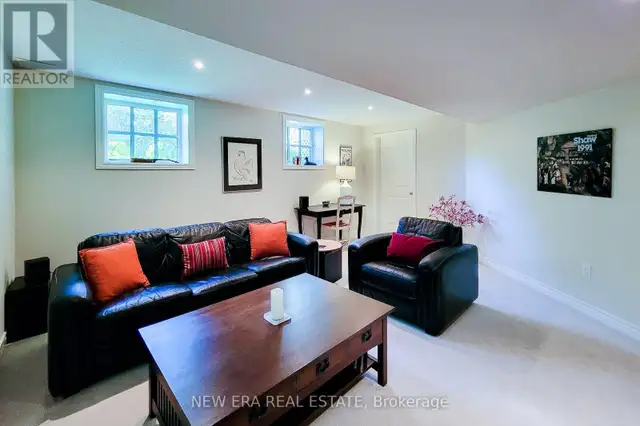 16 BROCK STREET Niagara-on-the-Lake (Town), Ontario in Houses for Sale in St. Catharines - Image 41