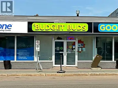 Positioned along one of Fort McMurray’s busiest corridors, this high-visibility, ground-floor space...