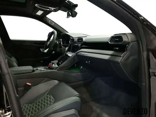 2024 Lamborghini Urus Urus S 657HP604128114691942405