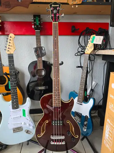 Ibanez Standard Artcore Bass 2004 With Hard Case, View more