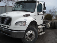 FREIGHTLINER M2 2012 10 ROUES CHASSIS