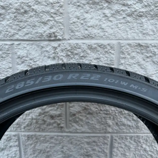 (97%) 4x 285/30R22 Pirelli PZero PNCS Winters in Tires & Rims in City of Toronto - Image 8