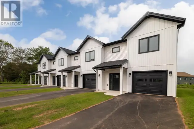 45 Kelly Heights Stratford, Prince Edward Island in Condos for Sale in Charlottetown - Image 2