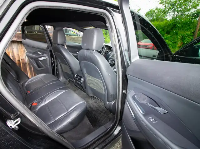 2018 Jaguar E-PACE S ALLOYS | LEATHER | BACKUP CAMERA | AC |...5561112772752384021