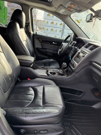 2015 GMC Acadia Denali AWD V6 | Low Mileage | 150,223 km | 7-Passengers Air Conditioner, Backup Came... (image 9)