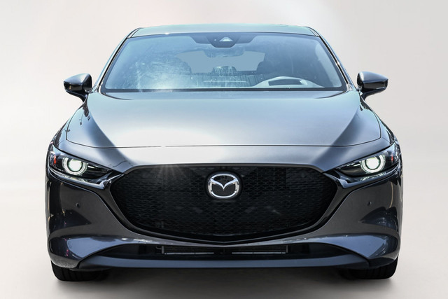 2022 Mazda Mazda3 Sport GT AWD * Carplay * Navgation * 5 portes  dans Autos et camions  à Ville de Montréal - Image 2