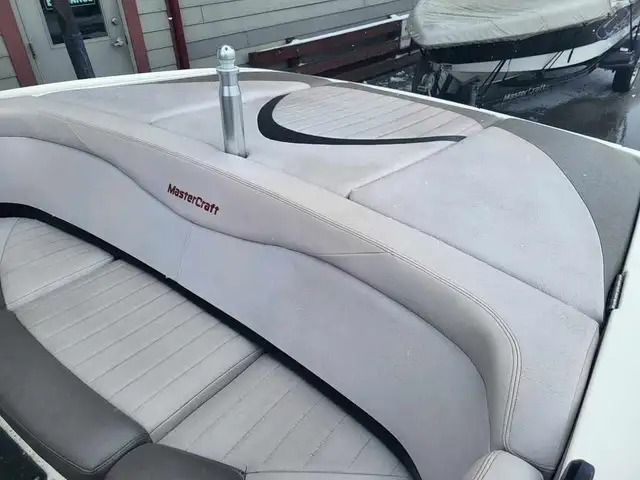 2006 Mastercraft XSTAR FINANCING AVAILABLE in Powerboats & Motorboats in Kelowna - Image 46
