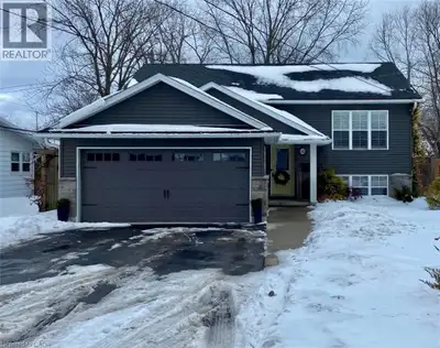 Gorgeous raised ranch in Crescent Park; steps to Lake Erie. This beautiful home was built in 2017 an...