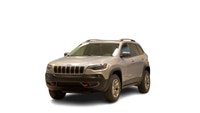 Recent Arrival! 2020 Jeep Cherokee Trailhawk Billet Silver Metallic Clearcoat Alloy wheels, Apple Ca... (image 4)
