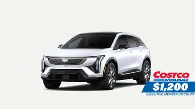 This Cadillac OPTIQ delivers a Electric engine powering this Automatic transmission. Wireless Phone...