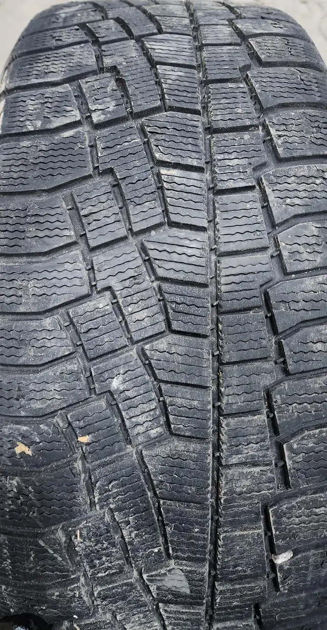 Mercedes C-Class Winter Tire Package 225/50/17 Black Rims in Tires & Rims in Markham / York Region - Image 8