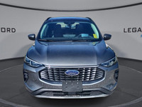 *Sunroof, Wireless Charging, 360 Camera, Power Driver Seat, Hybrid!* With an interior that easily ad... (image 2)