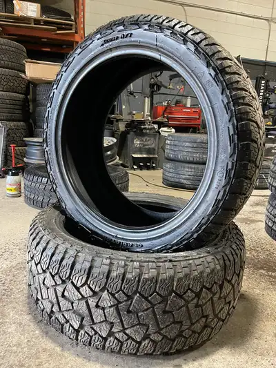 Gladiator Xcomp A/T Set of 2 tires P285/45R22 11/32nd DOT4620 Free mounting and balancing included