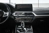 2022 BMW M550i xDrive – Twin-Turbo V8 Power, Luxury, and Precision Key Features & Options 4.4L TwinP... (image 8)