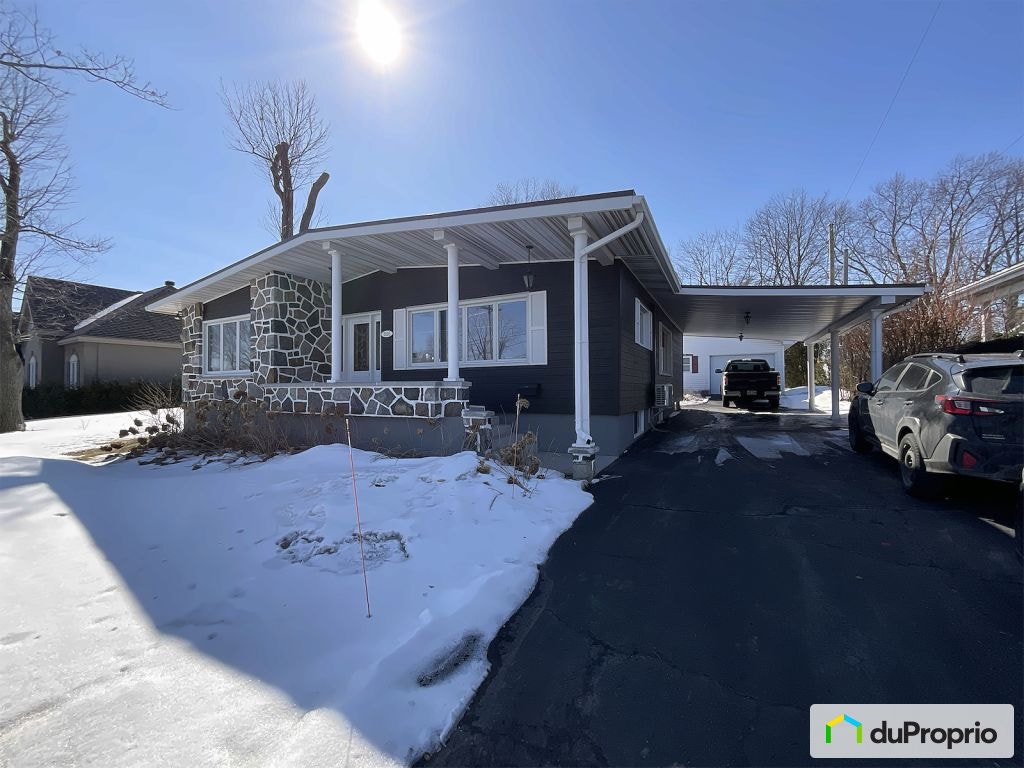 $549,900 - Bungalow for sale in Sorel-Tracy — photo 2