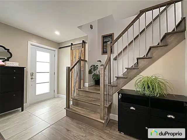 $419,900 - 2 Storey for sale in Vallee-Jonction62864753517187121