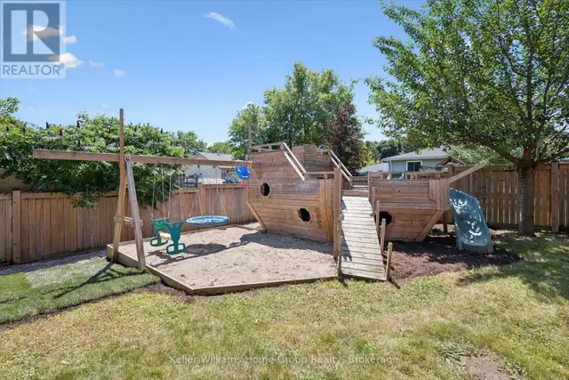 273 COLBORNE STREET Centre Wellington (Elora/Salem), Ontario in Houses for Sale in Kitchener / Waterloo - Image 39