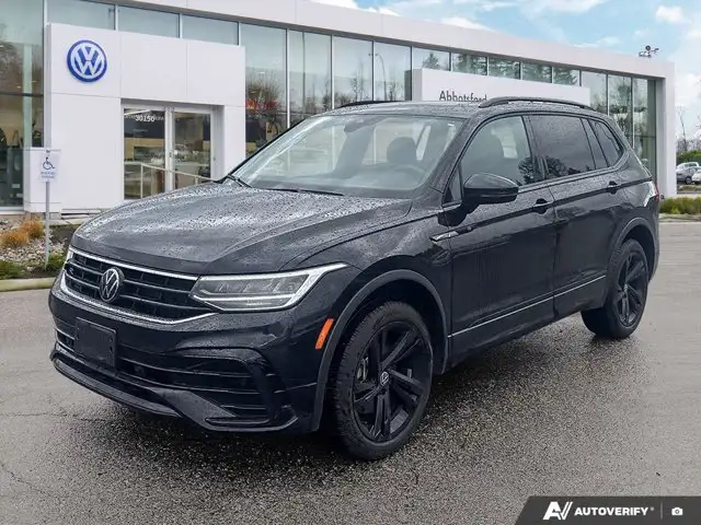 2024 Volkswagen Tiguan Comfortline R-Line Black Edition in Cars & Trucks in Abbotsford - Image 2