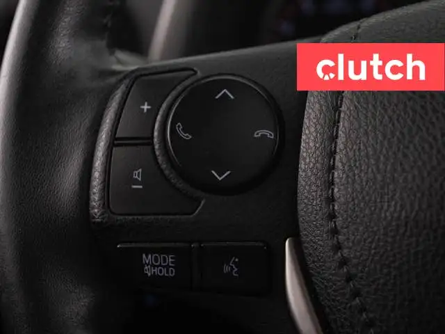 2017 Toyota RAV4 SE in Cars & Trucks in Bedford - Image 27