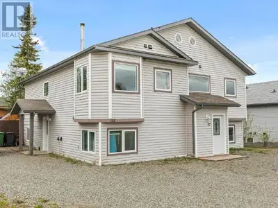 Looking for stylish, low-maintenance living with room to grow? Welcome to 32A Valerie Cr -- a beauti...
