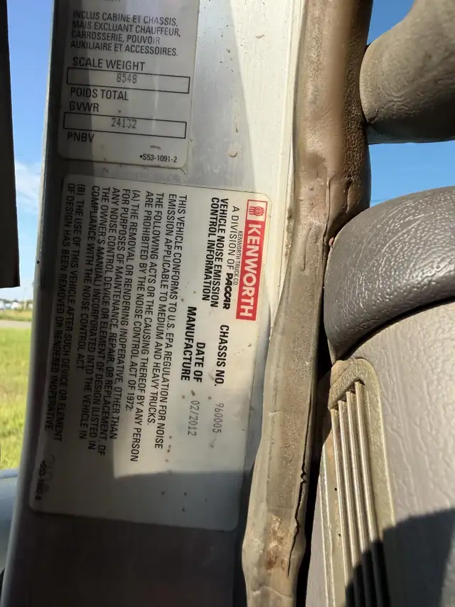 2013 KENWORTH T660 in Heavy Trucks in Saskatoon - Image 44