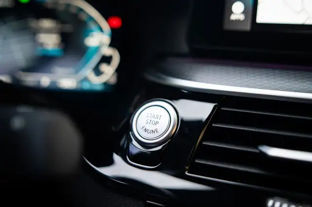 2023 BMW 5 Series5783111882886553618