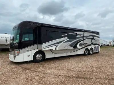 This Top-of-the-Line Motorhome has it all! Open to offers - Serious Inquiries only. Call Brent at 40...