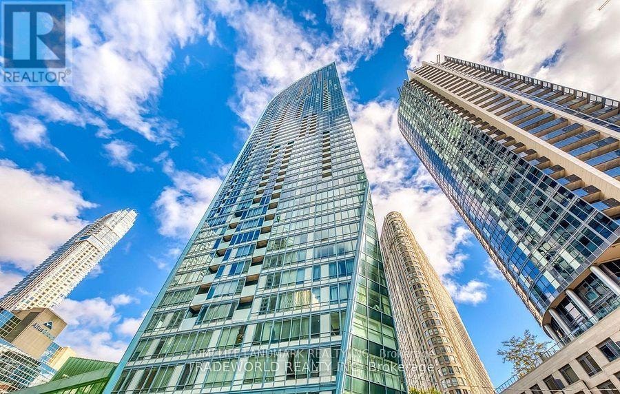 5203 - 8 THE ESPLANADE AVENUE Toronto (Waterfront Communities), 2