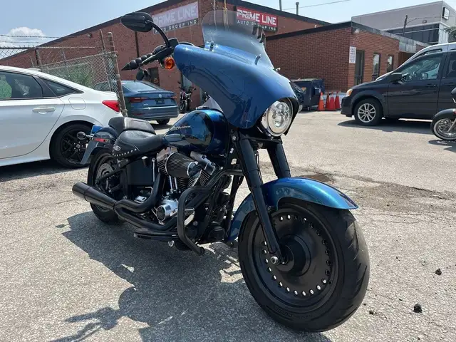 2014 Harley-Davidson Fat Boy ~ FAT BOY ~ 103CU ~ VANCE & HINES ~ in Street, Cruisers & Choppers in City of Toronto - Image 5