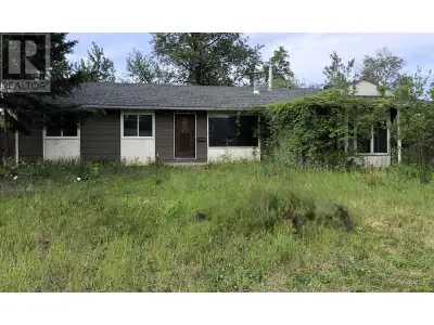 Charming 3-Bedroom Rancher on Half an Acre-Just Minutes from Town! Welcome to this 1,582 sq ft ranch...