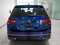 * ACCIDENT FREE * ONE OWNER * BLIND SPOT MONITOR * LANE DEPARTURE WARNING * PANORAMIC SUNROOF * NAVI... (image 2)