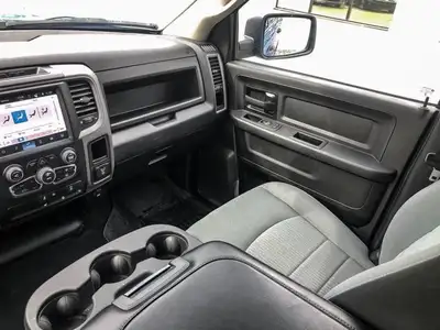 2023 Ram 1500 Classic HEMI Express | Night Edition, View more