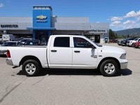 2022 Ram 1500 Classic SLT 5.7L HEMI V8 Powerful, comfortable, and built with legendary HEMI performa... (image 3)