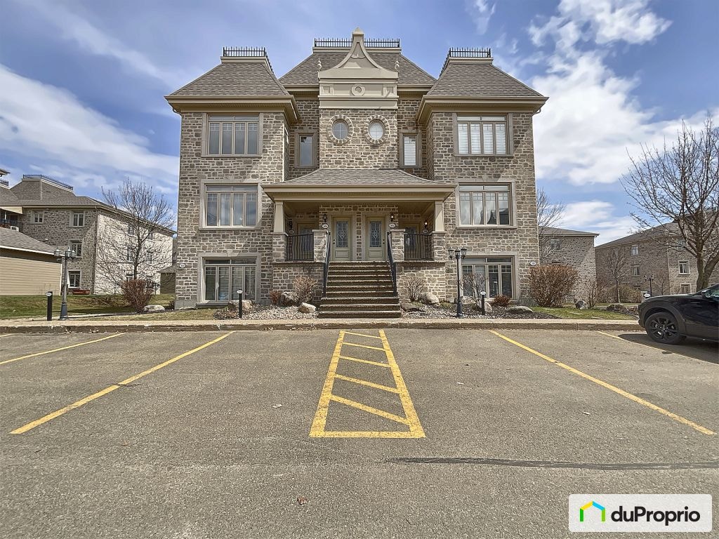 $350,000 - Condominium for sale in Beauport — photo 1