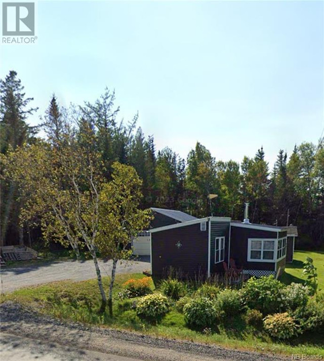 1338 Route 865 Cassidy Lake, New Brunswick in Houses for Sale in Saint John - Image 2