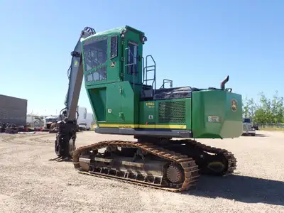 2020 John Deere 2156G XDLC Log Loader *Auction on ClubBid.com*, View more