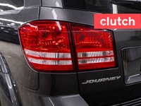 NO ACCIDENTS / CLEAN CARFAX / 1 OWNER / Climate Control, Dual Zone Front Climate Control, Touchscree... (image 9)