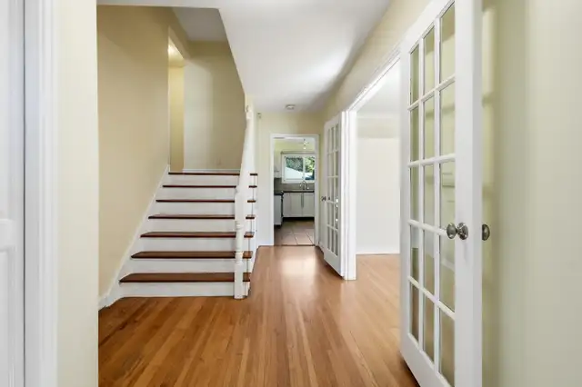 5 Bedrooms & 3 Bathrooms - Close to Wascana Park in Houses for Sale in Regina - Image 4