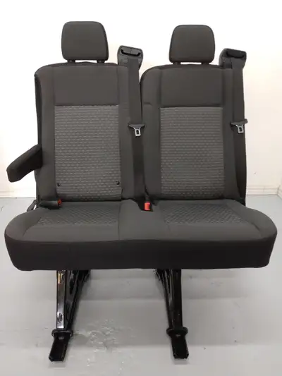 call or text 905-259-8027 or email truckseatwarehouse@gmail.com Also available without armrest and r...