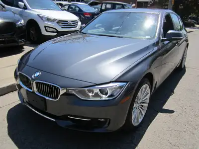 43,000 ORIGINAL KM'S!!! ONE OWNER CAR WITH FULL SERVICE HISTORY. AUTOMATIC. FINISHED IN GREY WITH BL...