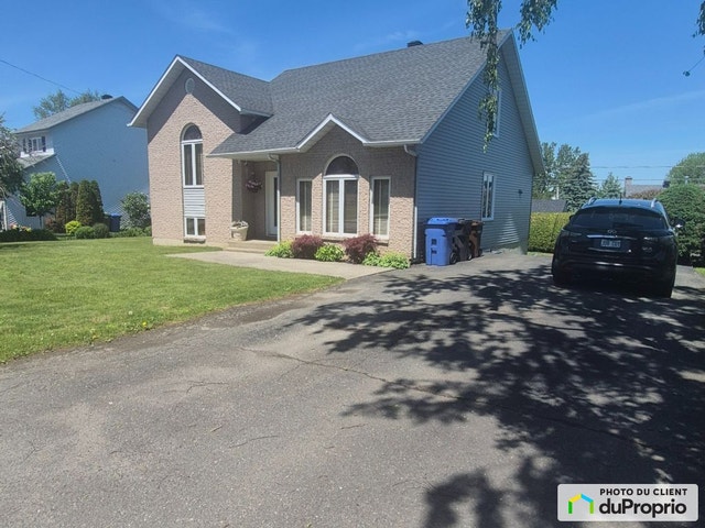$599,000 - Bungalow for sale in Granby — photo 2