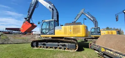 Arrow-West Equipment Ltd ENCLOSED CAB, AIR CONDITIONING AND HEATER, AIR RIDE SEAT, QUICK COUPLER, 32...