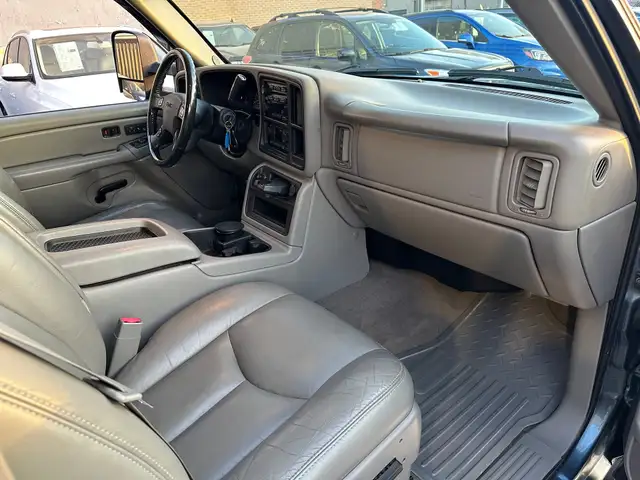 2007 GMC Sierra Automatic 4x4 Fully Equipped6027698519002521612