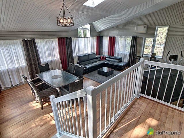 $689,000 - 2 Storey for sale in Granby — photo 2