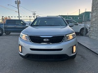 2014 KIA SORENTO LX AWD NO ACCIDENTS, NO CLAIMS WITH ALL SERVICES UP TO DATE QualiTee Motors offers... (image 1)